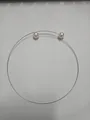 Collier ras du cou minimaliste en fil d'acier avec deux perles blanches pour femme - Argent