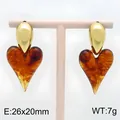 Vintage brown heart resin earrings with 18K gold plated teardrop stud - 26x20mm / Amber Texture (KE134616-SP)