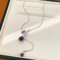 Détail du collier en acier inoxydable argenté avec pierres violettes et pendentif hexagramme - Argent-Violet