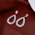 Elegante Vintage-Ohrringe mit geometrischem Tropfen und glitzernden Zirkonia-Kristallen - Geometrischer Tropfenstil (53#) / Silber