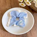 Chouchou en dentelle vichy bleu style coréen avec un ornement de nœud en cœur délicat - Chouchou Patch Dentelle à Carreaux / Style Nœud à Carreaux Bleu