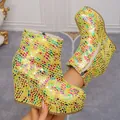 Bottines compensées avec motif de galets jaunes irisés et fermeture éclair latérale - 36 / Jaune