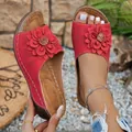 Sandales compensées rouges à fleurs pour femmes avec semelles épaisses et décor floral - 36 / Rouge