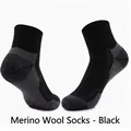 Professionelle dicke Merinowoll-Wandersocken für Herren in Schwarz und Grau - Einheitsgröße / Knöchelhoch / Schwarz