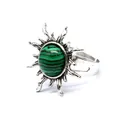 Vintage silberfarbener Ring in Sonnenform mit grünem Stein und verstellbarem Band. - Sonnenmotiv Offener Ring / Malachit