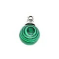 Primo piano di un ciondolo a boccetta tonda in malachite da 16 mm. - Tappo Argentato / 16mm / Malachite