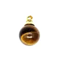 Primo piano del ciondolo boccetta olio essenziale in occhio di tigre 16mm oro - Tappo Dorato / 16mm / Occhio di tigre