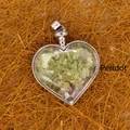 Bellissimo ciondolo bottiglia dei desideri a cuore con cristalli naturali di peridoto - Peridoto