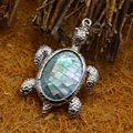 Silver-toned sea turtle pendant necklace with iridescent gray mother-of-pearl shell inlay - Sea Turtle Shape Pendant (aljylp416) / Grey Shell