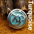 Collana con ciondolo circolare in turchese con motivo simbolo Om in argento, stile boho - K9 / Turchese