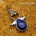 Einzigartiger Lapislazuli Anhänger mit charmanten Engelsflügeln in Silberoptik - Lapislazuli