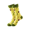 Chaussettes jaunes vives avec un motif d'avocat amusant et des détails vert foncé - Taille unique / Motif Avocat (229)