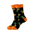 Chaussettes mi-mollet en coton stylées avec motifs d'ananas jaune vif sur noir et orange - Taille unique / Motif Ananas (327) / Noir