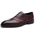 Elegante zapato de vestir burdeos para hombre con textura de cocodrilo y cordones. - 38 / Zapatos de Vestir de Estilo Británico (Z1017) / Marrón