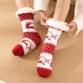 Gezellige rood-witte kerst gebreide vloersokken met rendierpatroon en warme fleecevoering - Eén maat / Rood Vliegend Hert