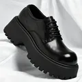 Herren Derby-Schuhe aus schwarzem Leder mit dicker Plateausohle und Schnürung - 38 / Schwarz (Standard)