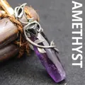 Vintage Amethyst Kristall Anhänger mit verziertem silbernem Blumenranken Design und schwarzem Stein - Blumenranke Umhüllt (Amethyst) / Amethyst