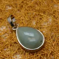 Pendentif élégant en jade aventurine verte en forme de goutte avec monture argentée. - Pendentif Seul (Sans Chaîne) / Jade aventurine