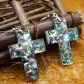 Boucles d'oreilles croix en mosaïque de nacre d'abalone naturelle reflets irisés - Mosaïque en Croix (Style 7)
