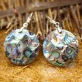 Boucles d'oreilles élégantes en mosaïque de nacre d'abalone ronde aux reflets irisés colorés - Mosaïque en Disque Rond (Style 11)