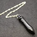 Collar con colgante de péndulo de obsidiana negra hecho a mano y cadena de metal plateado - Obsidiana