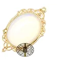 Elegante colgante vintage de opalo ovalado con un elaborado diseño de marco de filigrana dorada - Solo Colgante / Ópalo