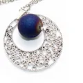 Elegante Halskette mit blauer Achatkugel und silbernem, filigranem, kreisförmigem Anhänger - Dunkelblaues Halsketten-Set
