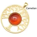 Élégant pendentif arbre de vie en agate rouge serti dans un cadre circulaire plaqué or - Agate rouge / Or