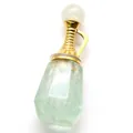 Elegante colgante con forma de frasco de perfume en aventurina verde y oro - Solo Colgante / Aventurina verde