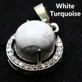 Élégant pendentif en howlite blanche entouré de cristaux de strass étincelants - Pendentif Seul (Sans Chaîne) / Howlite