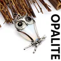 Colgante de búho en plata antigua con cuerpo de ópalo grande y ojos de cristal negro - Ópalo