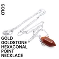 Ketting met zeshoekige goudsteen zuil hanger en een glanzende zilverkleurige schakelketting - Zilveren Ketting / Goudzandsteen