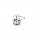 Individual heart-shaped natural white howlite stone ring with bow-knot claw setting - Howlite