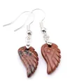 Pendientes de gota de ala de piedra natural tallada a mano en color marrón - Obsidiana Caoba