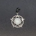 Pentagram hanger met natuurlijke witte kristallen steen inleg ontwerp - Bergkristal