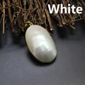 Large natural white mother of pearl oval pendant with elegant gold-plated frame - White
