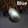 Elegant large oval blue mother of pearl shell pendant necklace with gold metal frame - Blue