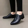 Wasserdichte schwarze Herren-Spitzschuhe aus Leder im klassischen britischen Stil - 40 / Modetrend 156 / Schwarz