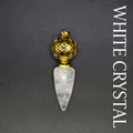 Elegante ciondolo in cristallo bianco naturale con dettaglio a sfera cava dorata - Stile Cono Sfera Traforata / Cristallo di Rocca (Oro)