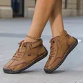 Καφέ χειροποίητες casual μπότες Martin με ρετρό δερμάτινη υφή και σόλα από καουτσούκ - 35 / Ανοιχτό Καφέ