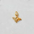 Eleganter vergoldeter Edelstahl-Walschwanz-Anhänger mit glitzernden Zirkonia-Steinen - Weißer Strass Delphinschwanz (D168-2)