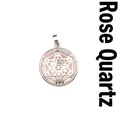 Pendentif exquis en quartz rose naturel avec un cadre géométrique évidé en argent - Quartz rose