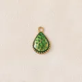 Eleganter grün tropfender Öl-Anhänger mit vergoldetem Edelstahlrand für DIY-Schmuck - Wassertropfen / Grün