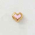 Detailansicht eines rosa Pixel-Herzanhängers aus vergoldetem Edelstahl für DIY-Schmuck. - Rosa Herz