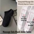 Breathable men's low-cut boat socks featuring a honeycomb massage sole in black and white - Short Massage Sole / Black