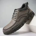 Bottines Martin décontractées en cuir gris pour hommes avec coutures faites main et semelle - 38 / Bottines Martin Doublées de Polaire Cousues Main (3022) / Gris