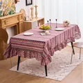 Nappe bohème en coton et lin avec d'élégants bords à volants et motifs géométriques - Ronde 150cm / Bord à Volants Triangle Géométrique Multicolore Rouge