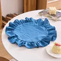 Blauwe stoffen placemat met elegante ruches rand voor moderne eettafel decoratie - Nr. 67 Donkerblauw