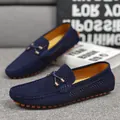Eleganti mocassini da uomo traspiranti blu navy con suola arancione a gommini in gomma - 38 / Blu
