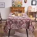 Eleganter europäischer Jacquard-Tischläufer in Burgund mit klassischen floralen Mustern - 60x60cm / Jacquard Totem